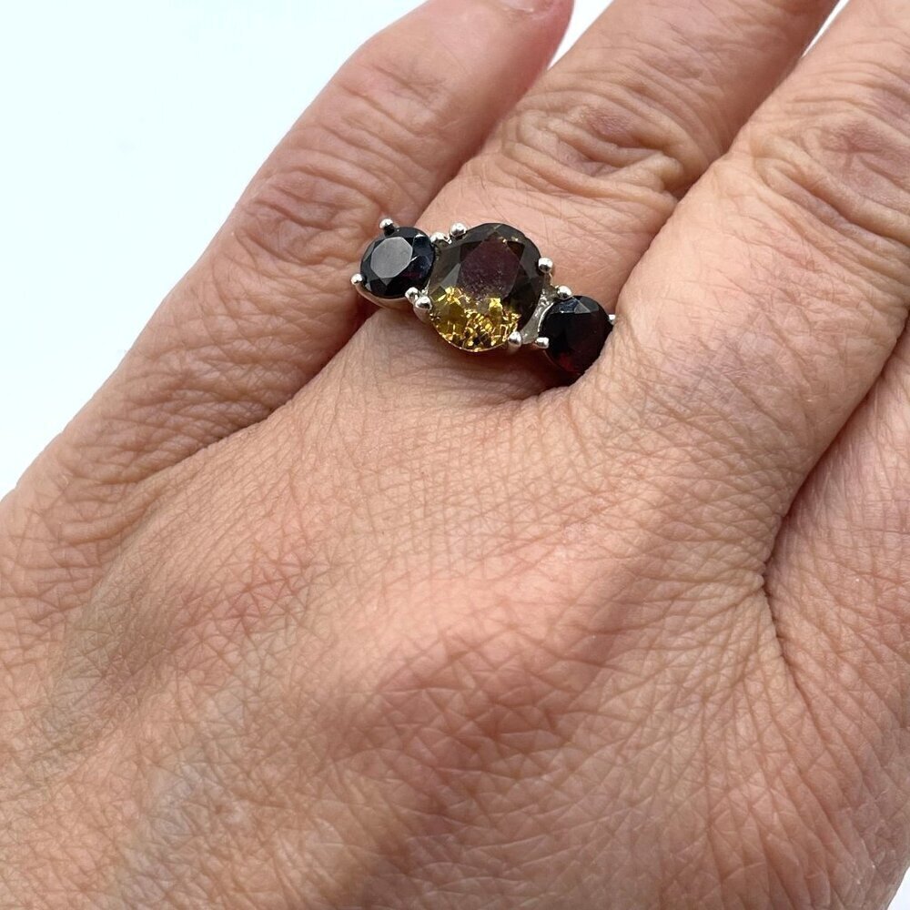 Three Stone Genuine Red Garnet Yellow Citrine Sterling Silver .925 Band Ring 7 - Picture 3 of 6